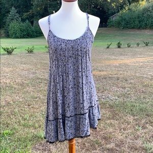 🌻American Eagle Halter Dress🌻